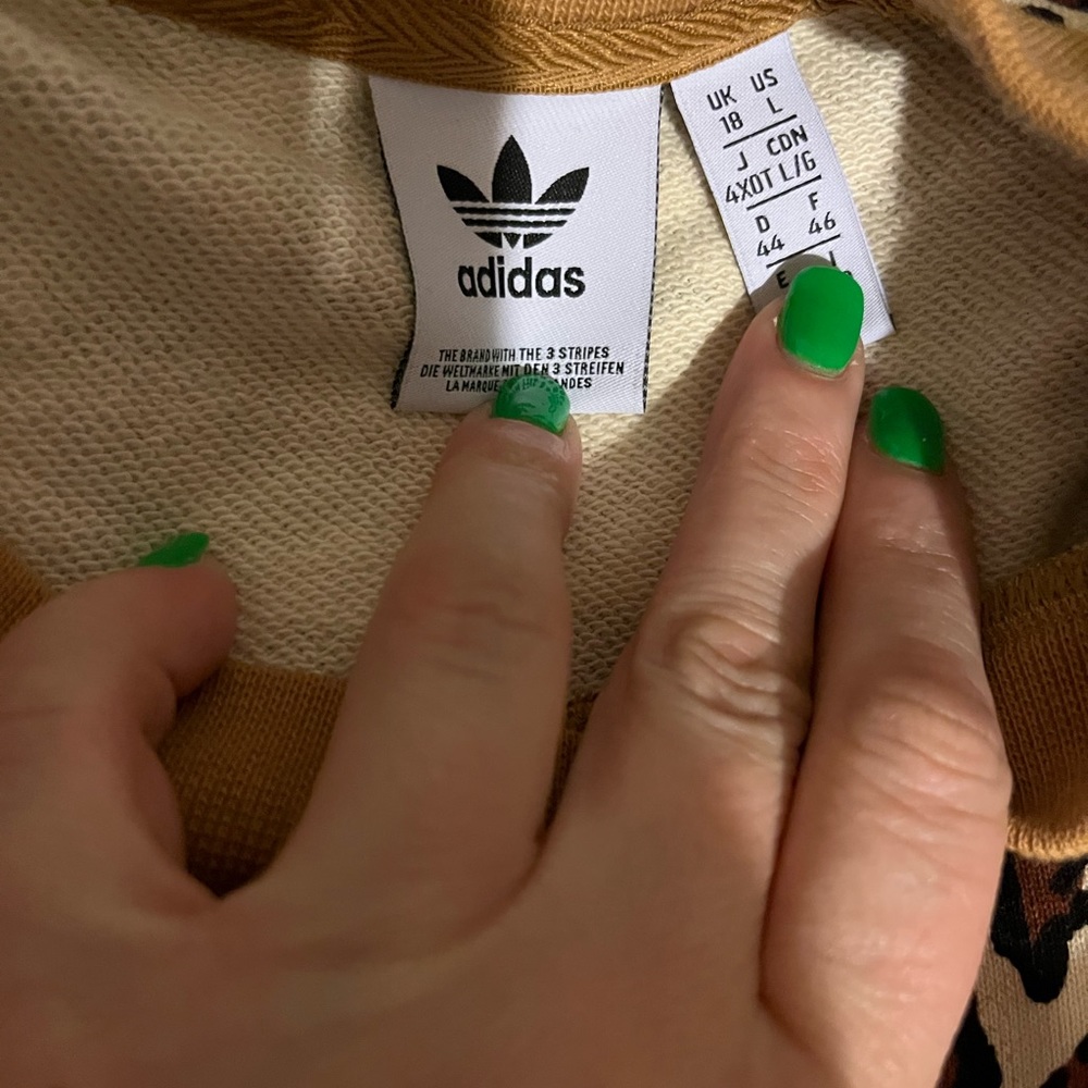 Leopard crew adidas originals oversized crew